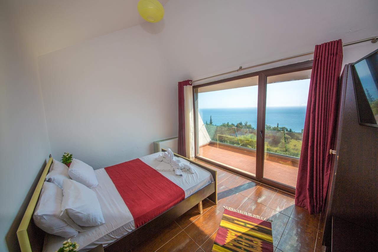 Hildon 3* Dhermi